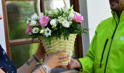 Kedy darovať žene kvetinu