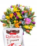 Beautiful spring bouquet - gift set