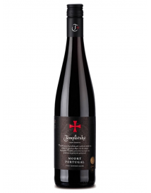 ČERVENÉ VÍNO 0,75l