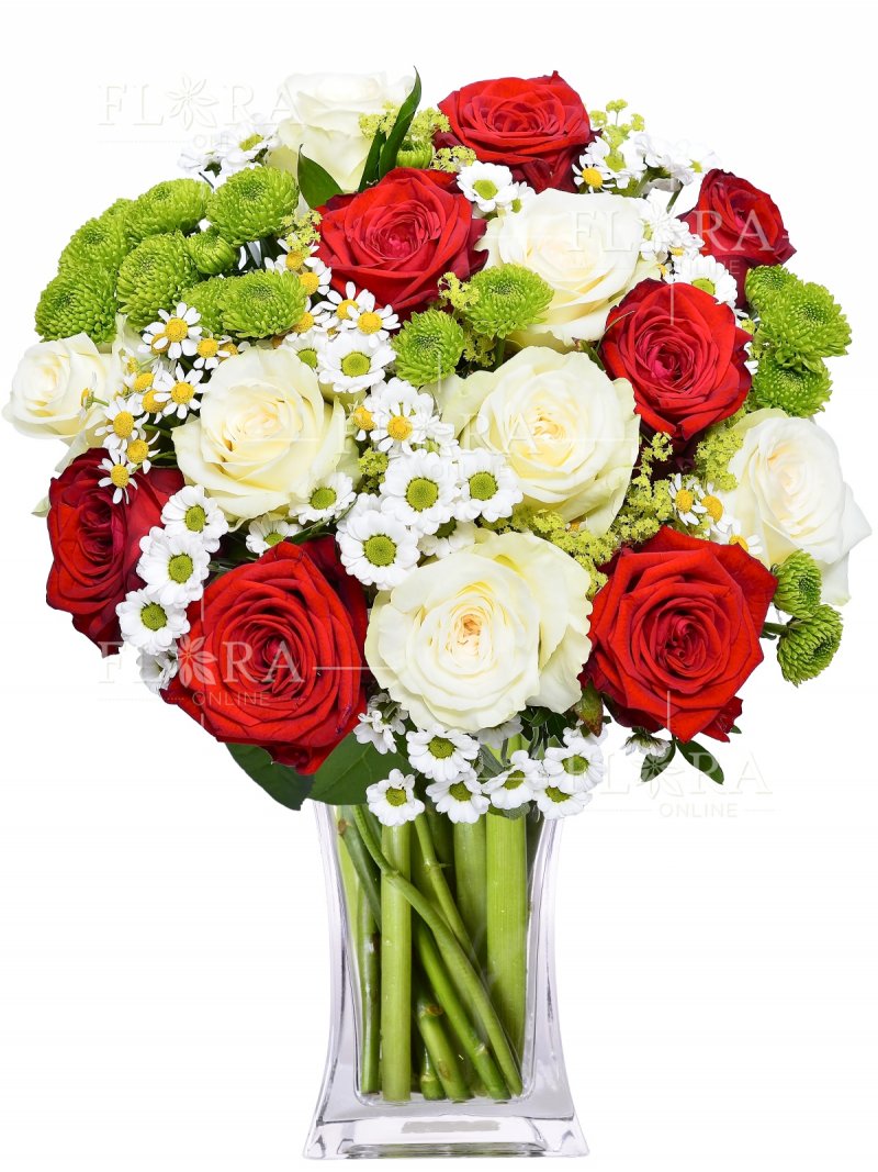 Смешанный букет из роз и Сантини: доставка цветов